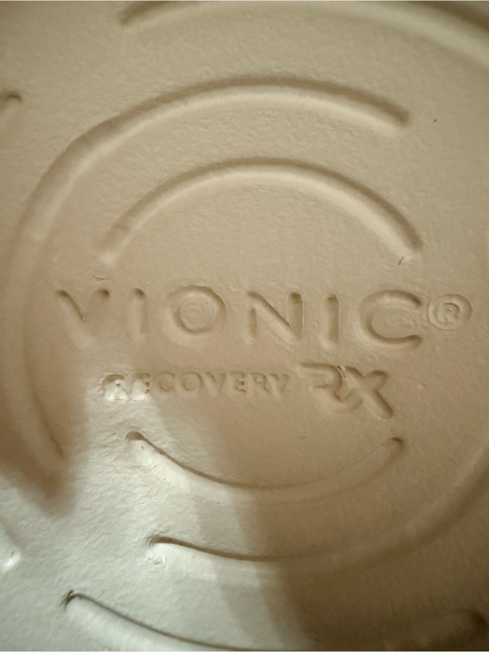 Vionic Relax Cream Slip-On Clog - Comfort. Size Women 10. - Picture 3 of 9